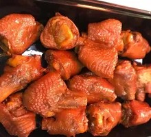 Honglai Braised Chicken Elbows