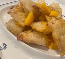 Fruit-flavored Sweet and Sour Pork