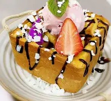 Honey Toast Ice Cream