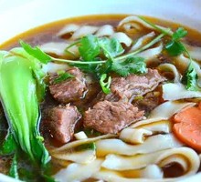 Beef Stir-Fried Knife-Cut Noodles