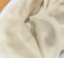 Sour Cabbage and Pork Dumplings