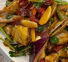 Spicy Stir-Fried Clams