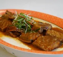 Sauce-Braised Donghai Knife Fish