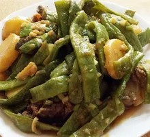 Stewed Green Beans with Pork