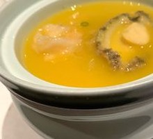 Dalian Abalone and Shark Fin Soup with Sour Cabbage