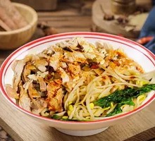 Signature Chicken Leg Noodles