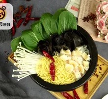 Osmanthus Sausage Rice Noodles