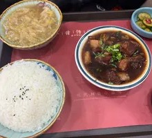 Sour Cabbage Pork