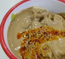 步大叔东北黏糊麻辣烫