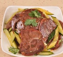 Cold-Mixed Beef Shank