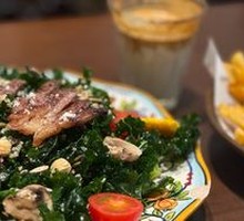 Angus Grilled Steak Mushroom Salad