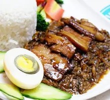 Preserved Vegetable Braised Pork Rice Bowl