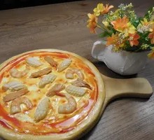 Seafood Pizza