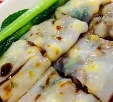 Corn and Shrimp Rice Noodle Roll