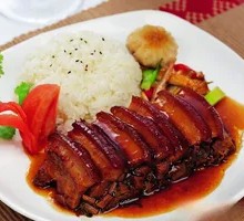 Preserved Vegetable Braised Pork Rice Bowl