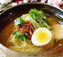 Sweet and Sour Cold Noodles