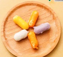 Zou Liguo Colorful Rice Noodle Sausage