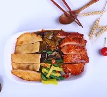 Chicken and Pork Leg Platter Rice