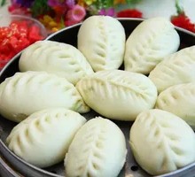 Sour Cabbage and Pork Dumplings
