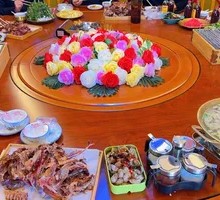 Spicy Stir-fried Mixed Shellfish