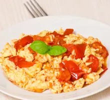 Tomato and Egg Noodles