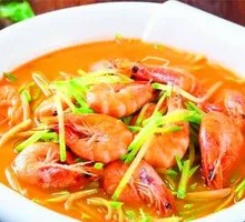 Tomato Shrimp Noodles