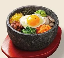 大粒牛肉石锅拌饭