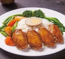 Braised and Fried Chicken Wing Rice