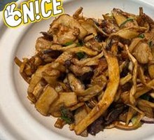 Stir-fried Three Mushrooms