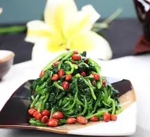 Chen Vinegar Spinach with Peanut