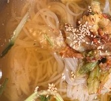 Cooling Cold Noodles