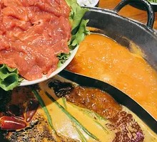 Sliced Beef with Green and Red Peppers