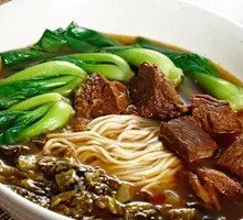 Old Jar Sichuan-style Pickled Cabbage Beef Noodles