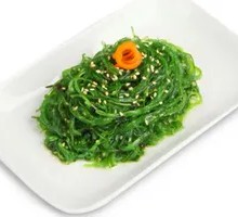 Shredded Chicken with Undaria Salad