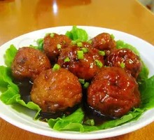 Braised Pork Meatballs