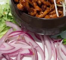 Beijing-style Tender Shredded Pork