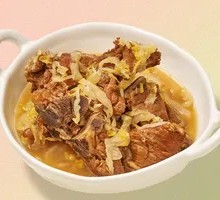 Sour Cabbage Stewed Pork Spine