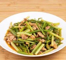 Stir-Fried Pork with Garlic Shoots
