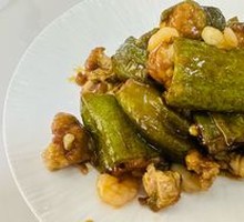 Three Fresh Oil-Braised Peppers
