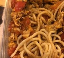 Egg and Tomato Noodles with Sauce