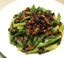 Braised Tofu Paste with Eel and Pak Choi
