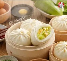 Cucumber and Egg Stir-Fry