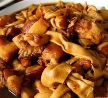 Braised Pork and Dried Tofu