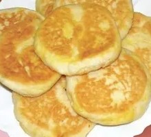 Sour Cabbage Pork Dumplings