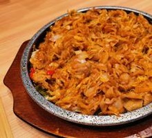 Braised Pork Belly with Sour Cabbage