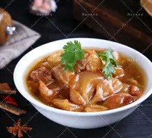 Mixed Pork and Tendon Stew
