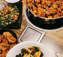 Three-Meat Delight with Chicken, Shrimp, and Chicken Feet