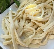 Hand-Kneaded Noodles