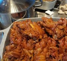 Signature Braised Pig Trotters