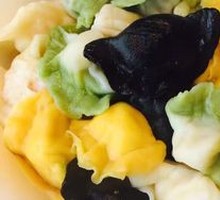 海鲜全家福水饺